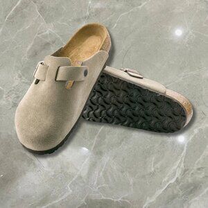 Birkenstock Unisex Boston Soft Footbed Clog Taupe Suede size 8US